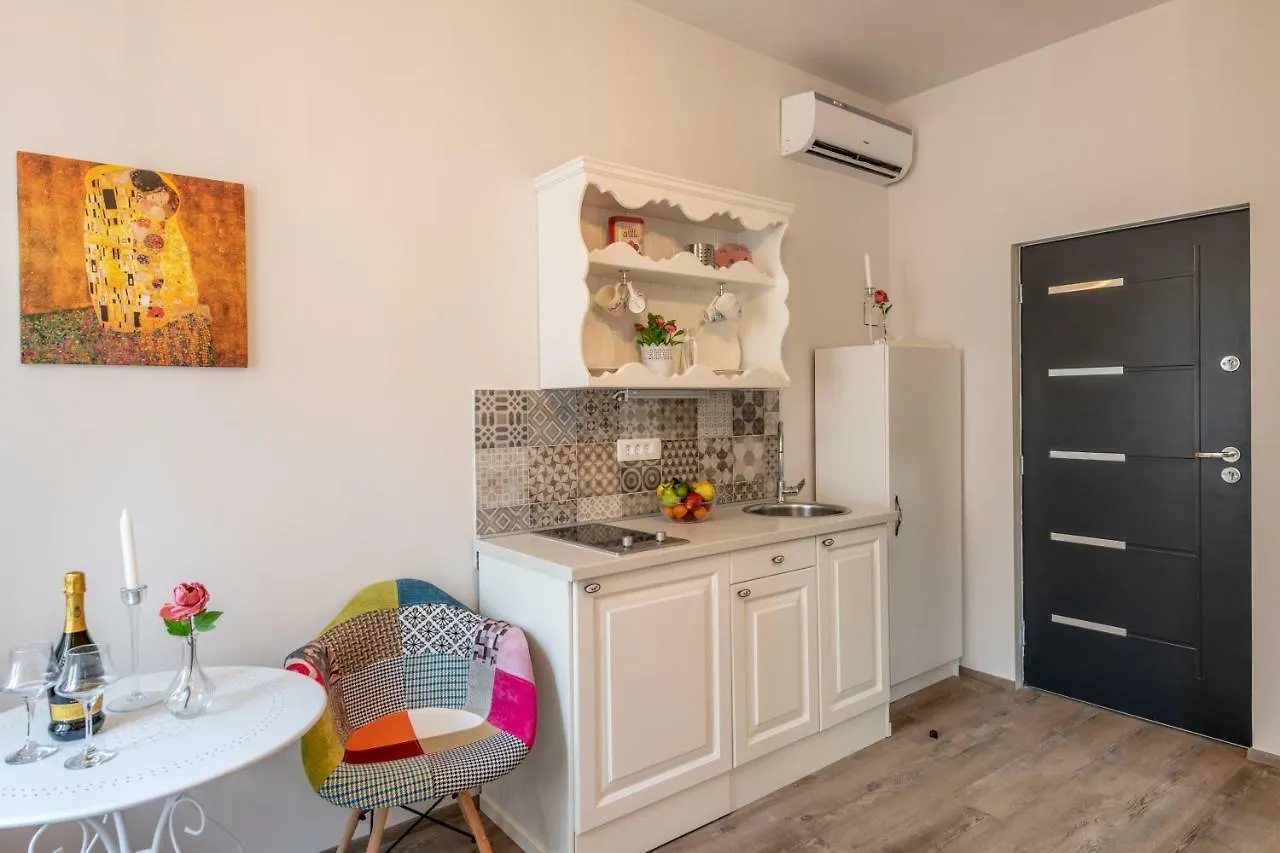 פולה Old City Romantic Studios 3 דירה