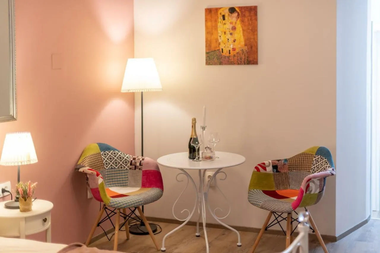 Apartment Old City Romantic Studios 3 Pula Croatia